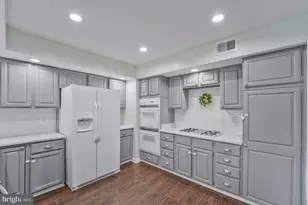 14718 Winterfield Ct, Centreville, VA 20120 - Photo 47