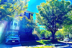 14718 Winterfield Ct, Centreville, VA 20120 - Photo 3