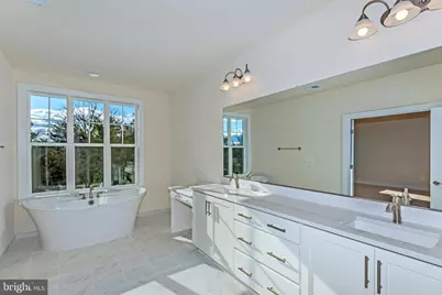 5415 Woodway Drive, Alexandria, VA 22310 - Photo 13