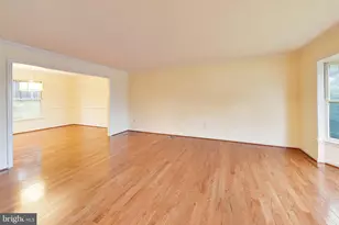 1018 Salt Meadow Ln, McLean, VA 22101 - Photo 5