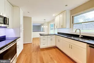 1018 Salt Meadow Ln, McLean, VA 22101 - Photo 11