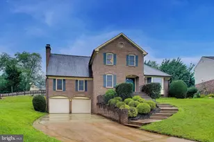 1018 Salt Meadow Ln, McLean, VA 22101 - Photo 3