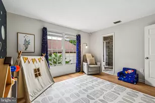 12607 Lake Normandy Ln, Fairfax, VA 22030 - Photo 35