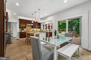 12607 Lake Normandy Ln, Fairfax, VA 22030 - Photo 15
