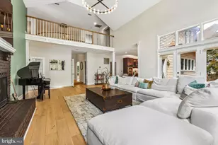 12607 Lake Normandy Ln, Fairfax, VA 22030 - Photo 13