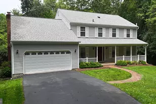 11438 Meath Dr, Fairfax, VA 22030 - Photo 3