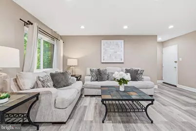 2907 Charing Cross Road #09/3, Falls Church, VA 22042 - Photo 7