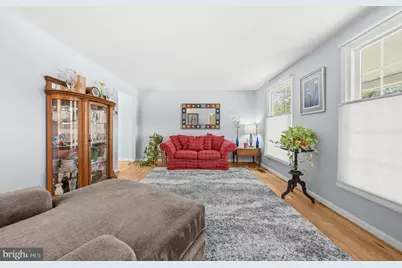 6908 Courageous Circle, Burke, VA 22015 - Photo 3