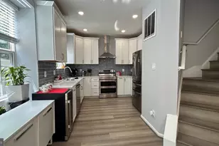 6025 McAlester Way, Centreville, VA 20121 - Photo 13