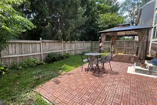 6025 McAlester Way, Centreville, VA 20121 - Photo 45