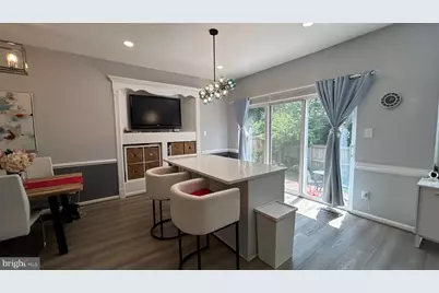 6025 McAlester Way, Centreville, VA 20121 - Photo 9
