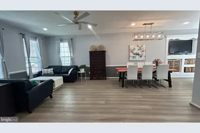 6025 McAlester Way, Centreville, VA 20121 - Photo 3