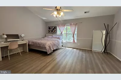 6025 McAlester Way, Centreville, VA 20121 - Photo 15
