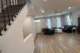 6025 McAlester Way, Centreville, VA 20121 - Photo 5