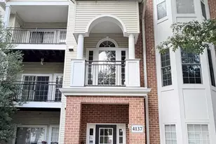 4137 Fountainside Ln, Fairfax, VA 22030 - Photo 1