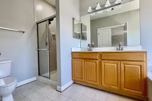 8915 Royal Hannah Ln, Fairfax, VA 22031 - Photo 31