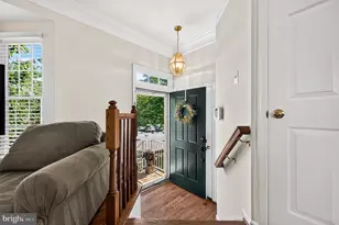 6385 Stagg Ct, Springfield, VA 22150 - Photo 5