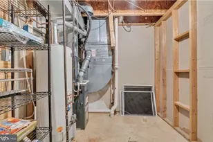 14197 Autumn Cir, Centreville, VA 20121 - Photo 21