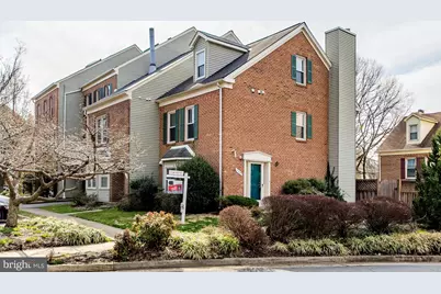 7589 Chrisland Cove, Falls Church, VA 22042 - Photo 1