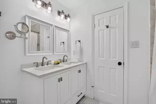 11312 Lapham Dr, Oakton, VA 22124 - Photo 33