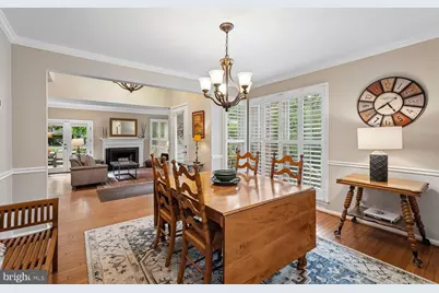 11423 Orchard Green Court, Reston, VA 20190 - Photo 9