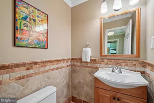 11423 Orchard Green Ct, Reston, VA 20190 - Photo 33