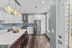 4076 Walnut Cove Cir, Fairfax, VA 22033 - Photo 25