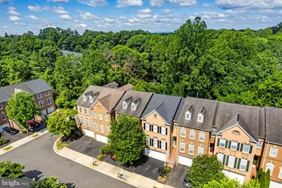 4076 Walnut Cove Circle, Fairfax, VA 22033 - Photo 3