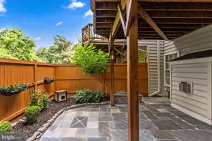 4076 Walnut Cove Cir, Fairfax, VA 22033 - Photo 57