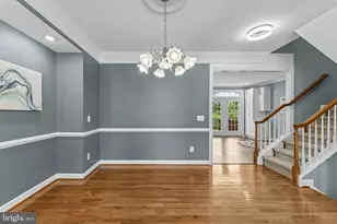 4076 Walnut Cove Cir, Fairfax, VA 22033 - Photo 15