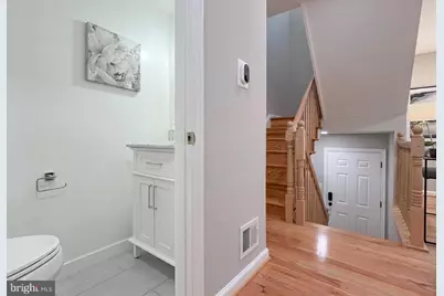 3225 Viscount Court, Annandale, VA 22003 - Photo 7