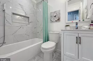 3225 Viscount Ct, Annandale, VA 22003 - Photo 17