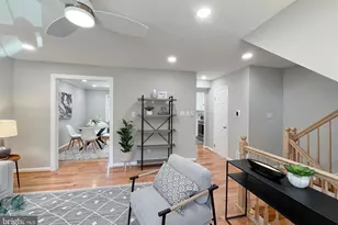 3225 Viscount Ct, Annandale, VA 22003 - Photo 5
