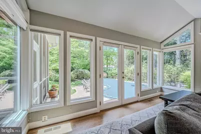 10904 Berryland Court, Oakton, VA 22124 - Photo 11
