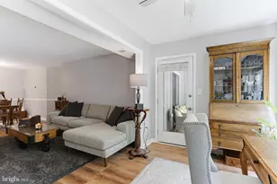 2205 Hunters Run Dr, Reston, VA 20191 - Photo 23