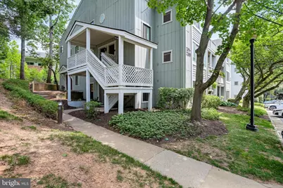 2205 Hunters Run Drive, Reston, VA 20191 - Photo 5