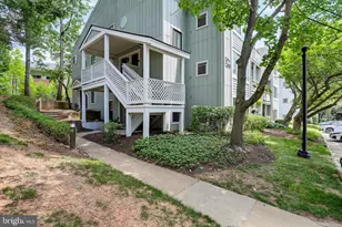 2205 Hunters Run Dr, Reston, VA 20191 - Photo 5