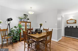 2205 Hunters Run Dr, Reston, VA 20191 - Photo 15