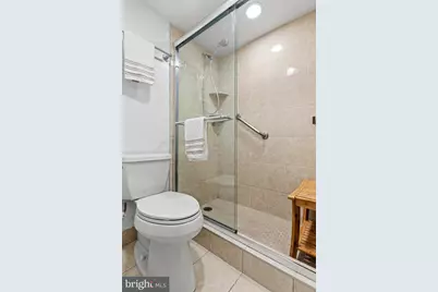 8360 Greensboro Drive #306, McLean, VA 22102 - Photo 25