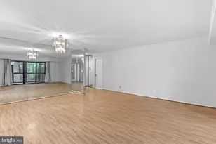 8360 Greensboro Dr, McLean, VA 22102 - Photo 35