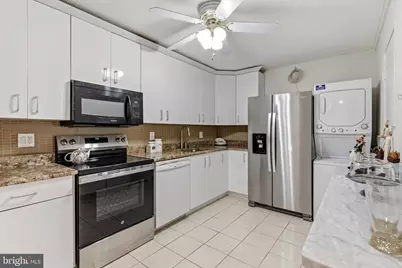 8360 Greensboro Drive #306, McLean, VA 22102 - Photo 19