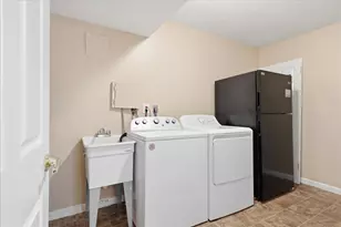 5916 Wescott Hills Way, Alexandria, VA 22315 - Photo 29