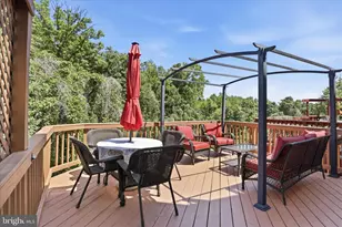 5916 Wescott Hills Way, Alexandria, VA 22315 - Photo 31