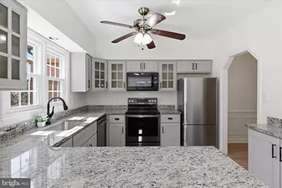 5916 Wescott Hills Way, Alexandria, VA 22315 - Photo 15