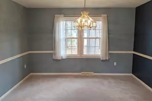5301 New Church Ct, Fairfax, VA 22032 - Photo 9