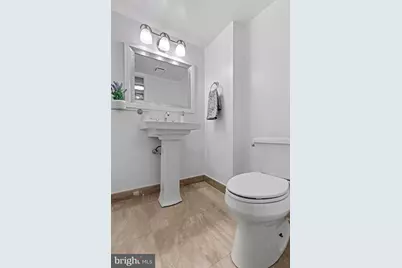 8360 Greensboro Drive #306, McLean, VA 22102 - Photo 15