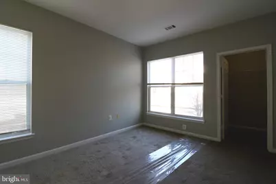5117 Travis Edward Way #5117E, Centreville, VA 20120 - Photo 11