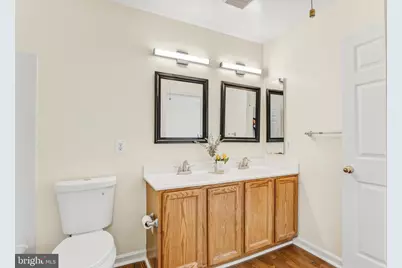 6423 Katherine Ann Lane, Springfield, VA 22150 - Photo 9