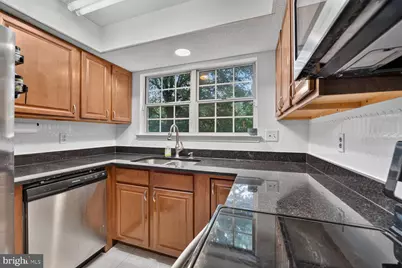 12103 Green Ledge Court #101, Fairfax, VA 22033 - Photo 13