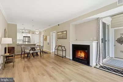 1645 International Drive #102, McLean, VA 22102 - Photo 9